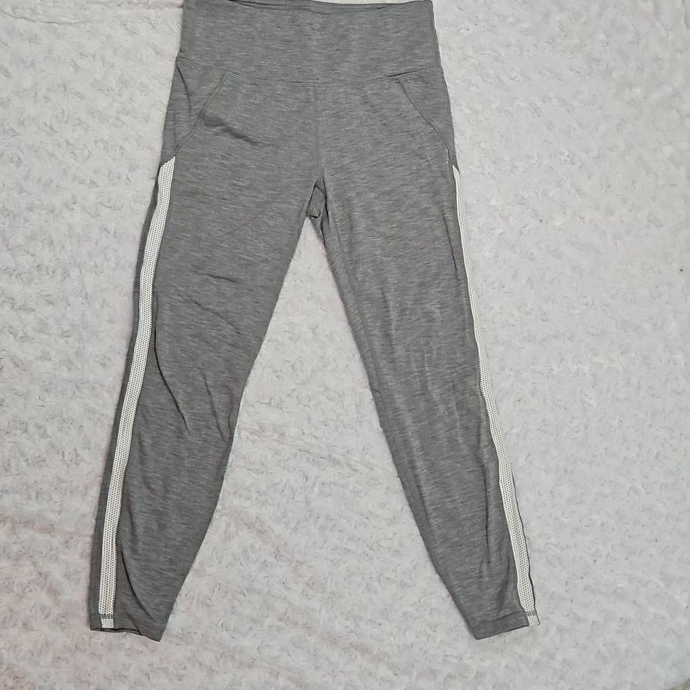 Athleta High Rise Mesh Chaturanga Leggings Womens Size Medium